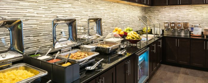 Breakfast hotels hilton inn garden hotel get