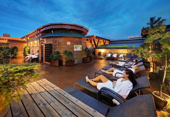Wellness hotel amenities even